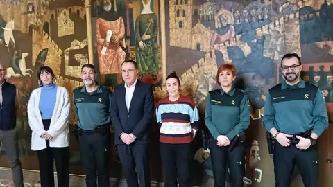 El subdelegado con la delegaci&oacute;n llegada de Arcenillas