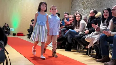desfile de moda solidario en Zamora_25