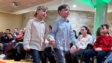 desfile de moda solidario en Zamora_28