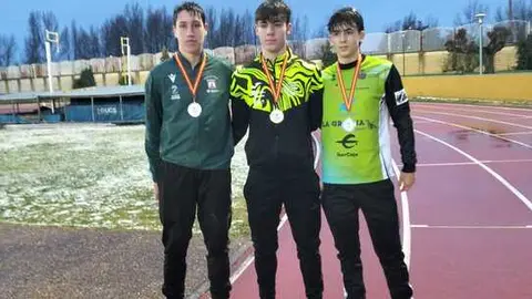 podio Sub 18 Jabalina en Leon.