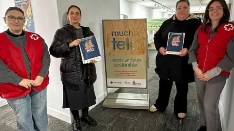 Exposici&oacute;n 'Mucha Tela' Cruz Roja_1jpg - imagen redes Cruz Roja