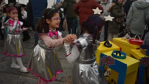 caranaval ni&ntilde;os toro_22