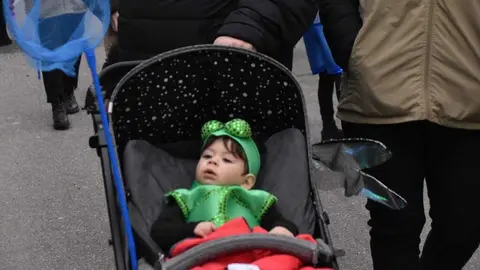 Desfile Infantil carnaval Toro_8