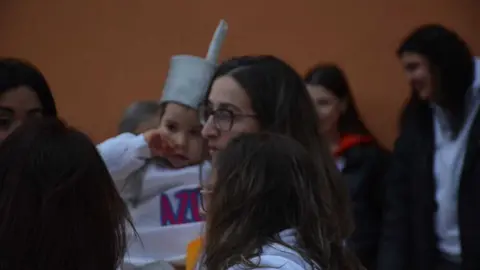 toro carnaval ni&ntilde;os desfile_92