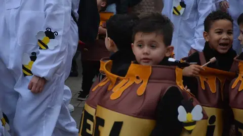 toro carnaval ni&ntilde;os desfile_108