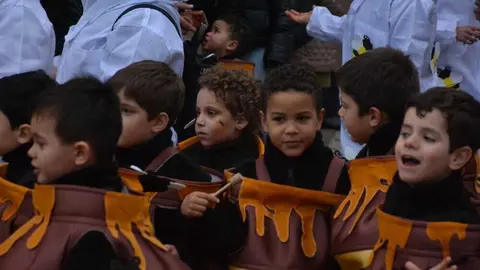 toro carnaval ni&ntilde;os desfile_109