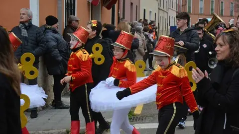 toro carnaval ni&ntilde;os desfile_164