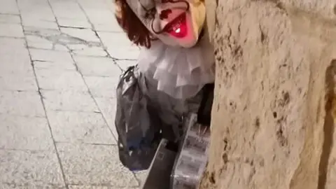 Mu&ntilde;eco diab&oacute;lico