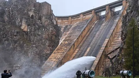Embalse Barrios de Luna