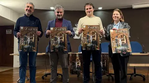 cartel Semana Sanata Asociaci&oacute;n Luz Penitente 