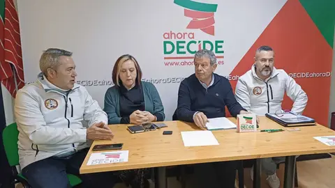 Rueda de prensa en la sede de Ahora Decide