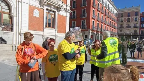 Zamora presente en la manifiestaci&oacute;n de la Sanidad en Valladolid  _6