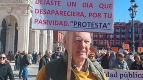 Zamora presente en la manifiestaci&oacute;n de la Sanidad en Valladolid  _21