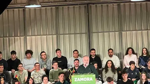 Mitin Vox Zamora Santiago Abascal y Carlos Poll&aacute;n _4