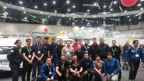 Iv&aacute;n Mart&iacute;n con los Skills