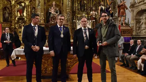 Nuevos Hermanos Cofrad&iacute;a del Silencio _2