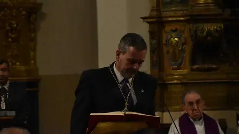 Nuevos Hermanos Cofrad&iacute;a del Silencio _41