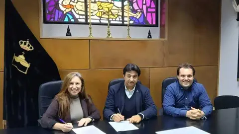 Acuerdo Santo Entierro y la Banda de M&uacute;sica de Zamora