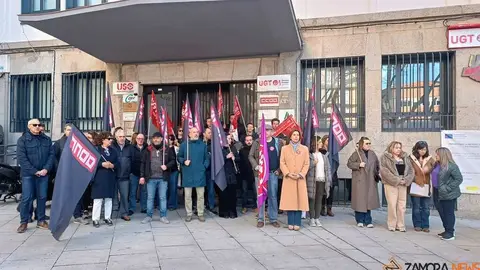 UGT y CCOO Zamora minuto de silencio