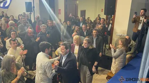 Ma&ntilde;ueco, campa&ntilde;a electoral 15M en Zamora _2