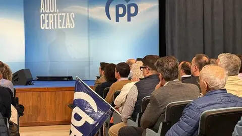 Ma&ntilde;ueco, campa&ntilde;a electoral 15M en Zamora _11