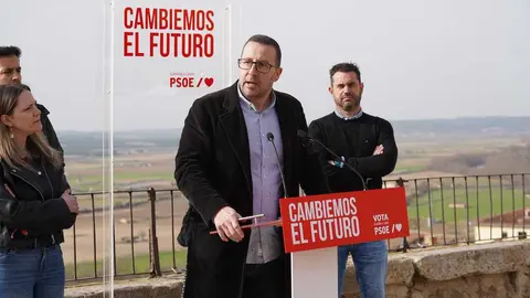 I&ntilde;aki G&oacute;mez, campa&ntilde;a electoral 15M (1)