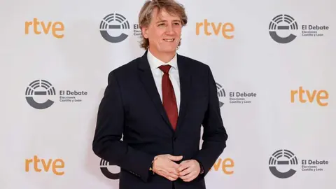 Carlos Mart&iacute;nez