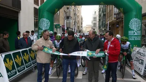 vuelta ciclista Gran Premio de Muelas del Pan _12