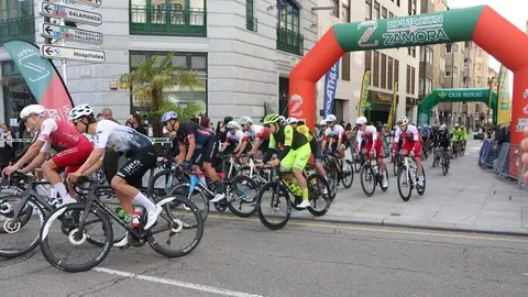 vuelta ciclista Gran Premio de Muelas del Pan _25