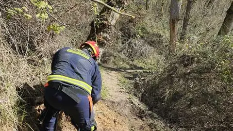 Bomberos de Toro actuaci&oacute;n en caminos
