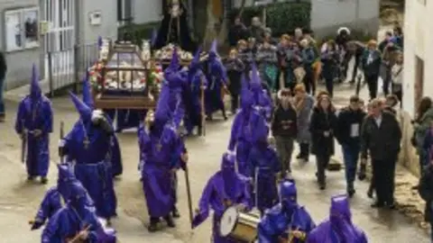 Cartel Semana Santa Mombuey