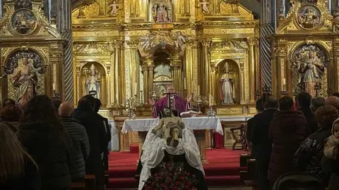 rito de entrada Nuevos Hermanos Santo Entierro 