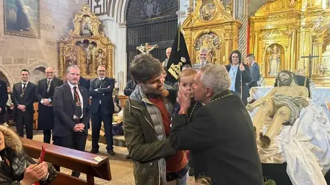 rito de entrada Nuevos Hermanos Santo Entierro _8