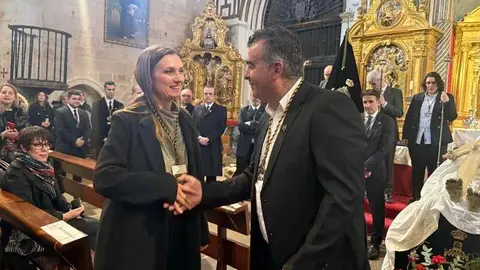 rito de entrada Nuevos Hermanos Santo Entierro _16