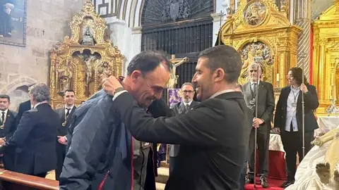 rito de entrada Nuevos Hermanos Santo Entierro _23