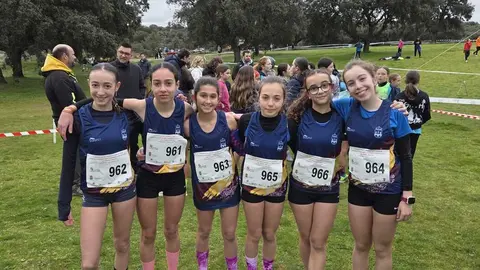 AAAAB EQUIPO INFANTIL FEMENINO