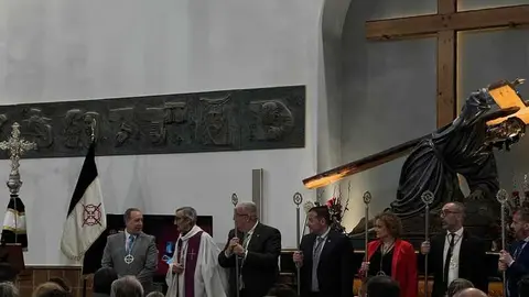 imposiciones de Medallas de la Tercera Ca&iacute;da _3