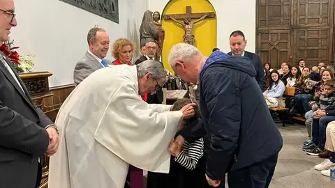 imposiciones de Medallas de la Tercera Ca&iacute;da _24