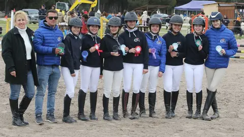 Equipo de la Deportiva ganador de la categor&iacute;a III de la 2&ordf; jornada