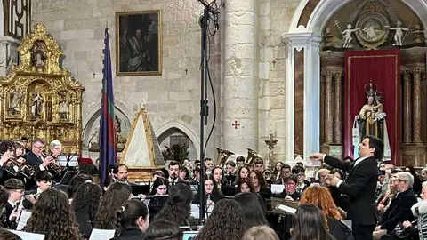 Concierto marchas procesionales Capas Pardas _27