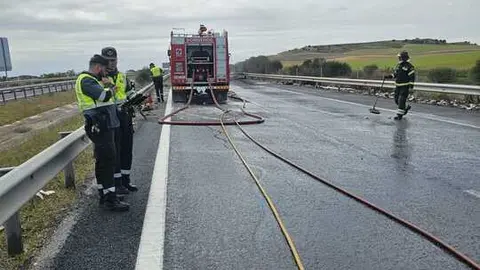 colisi&oacute;n de dos camiones  (12)