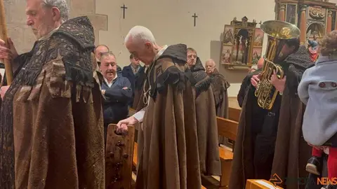 entrada nuevos hermanos Capas Pardas _5