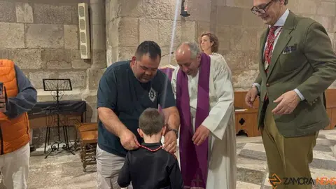 Nuevos hermanos Cofrad&iacute;a Resurrecci&oacute;n _13