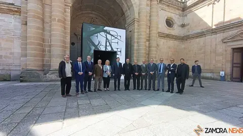 Ma&ntilde;ueco visita Las Edades del Hombre en Zamora
