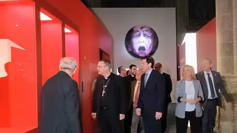 Visita de Ma&ntilde;ueco a las Edades del Hombre Zamora_4