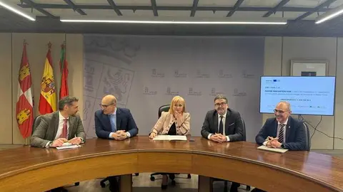 Leticia Garc&iacute;a, presentaci&oacute;n Drone Innovation Hub_3