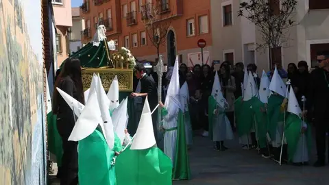  procesi&oacute;n de los alumnos del colegio Sant&iacute;sima Trinidad Amor de Dios_9
