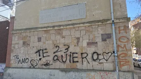 Pintada en la calle Valdivia de Zamora