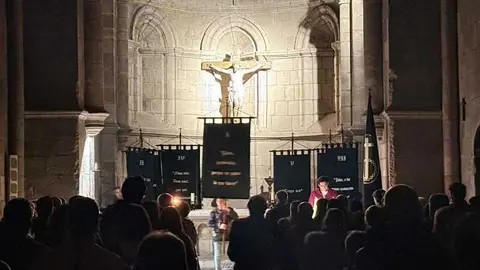 acto en la Igesia de la Horta de la cofraf&iacute;a de la siete palabras 