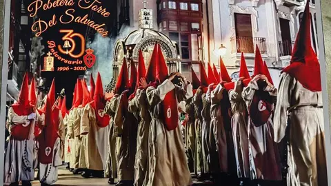 Reposteros Pebetero Torre del Salvador - imagen Yohe C&aacute;ceres